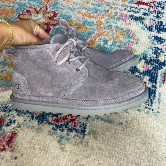 Grey uggs - Picture 5 of 5